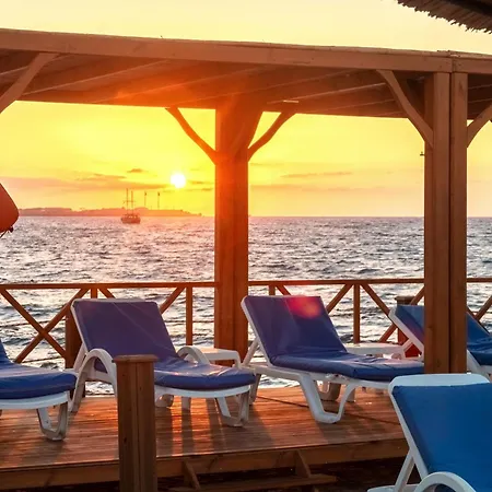 Dome & Casino Location ! Gæstehus 4*