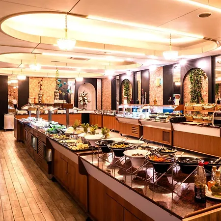 Pensjonat Dome & Casino Location ! Kirenia