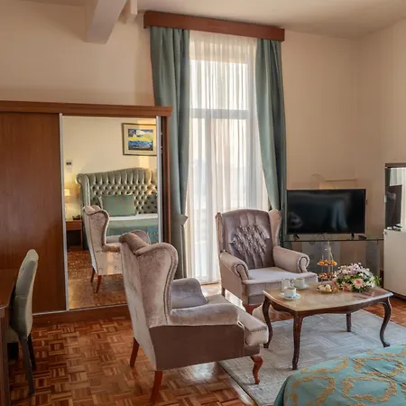 Pensjonat Dome & Casino Location ! Kirenia