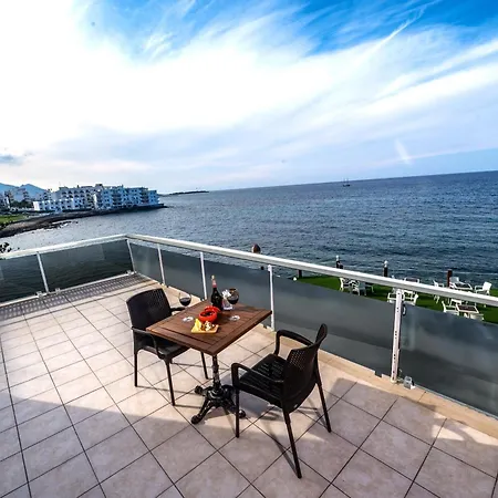 Dome & Casino Location ! Pensjonat