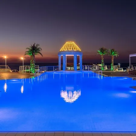 Dome & Casino Location ! 4*