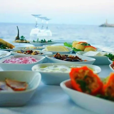 Seafront Dome Central & Anchor Restaurant & Casino ゲストハウス