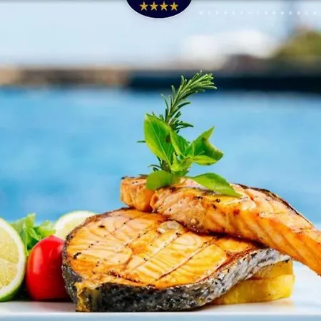 Seafront Dome Central & Anchor Restaurant & Casino 4*