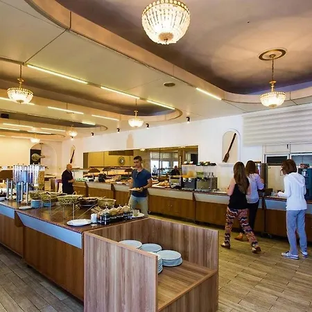 Dome & Casino Location ! 4*