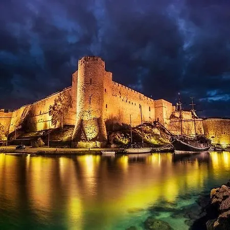 Dome & Casino Location ! Pensiune Kyrenia (Northern Cyprus)